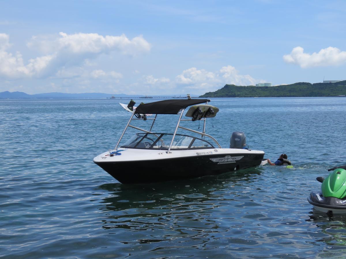 Отель Sea Blue Онна Экстерьер фото